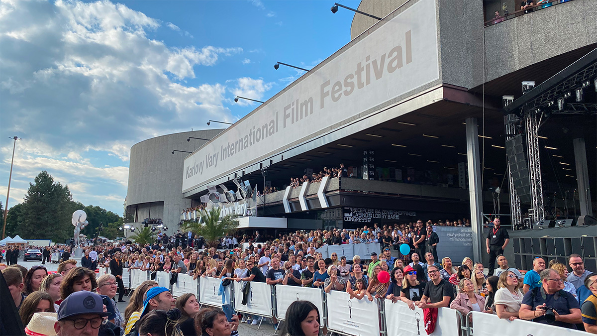 Jak si užít mezinárodní filmový festival v Karlových Varech