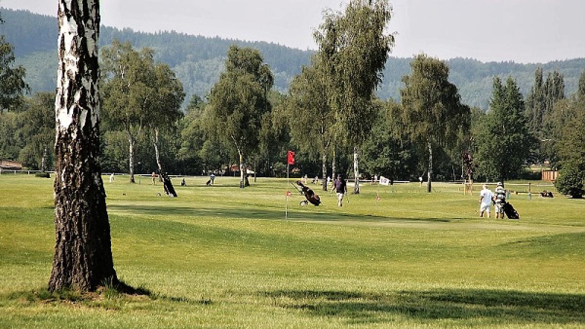 Golf & racing club Karlovy Vary  |  racingclub.cz