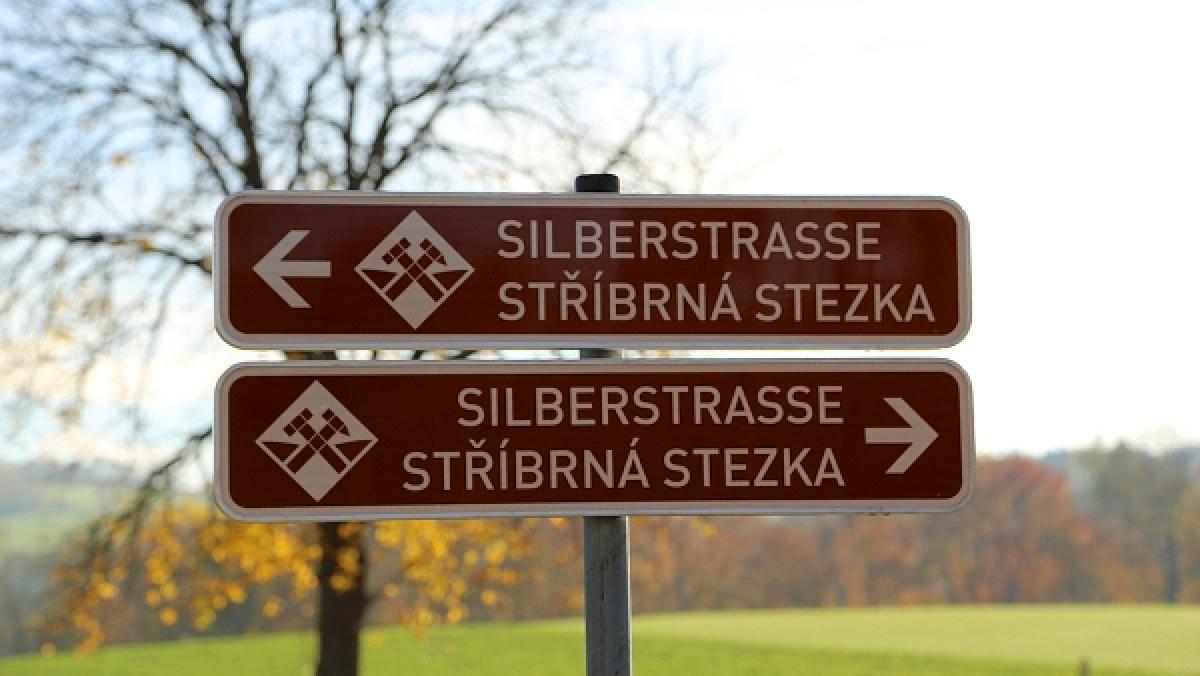 Silberstrasse - značky podél cest  |  Krušnohorci
